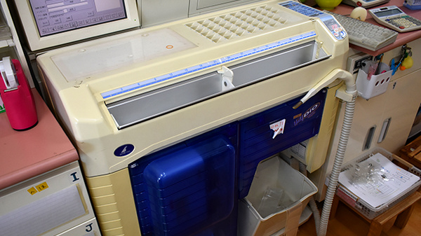 大信薬局　安心院本店の調剤器具