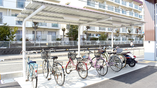 コスモス調剤薬局　京口店の駐輪場