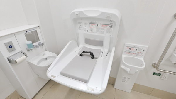 スギ薬局　豊中熊野店のキッズ用設備