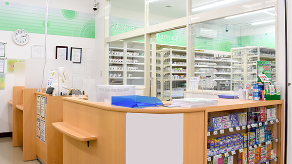 ドラッグセイムス松山中央薬局の受付/カウンター