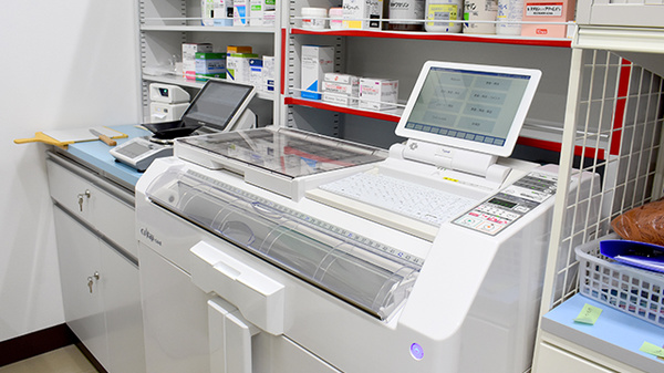 ドラッグセイムス松山中央薬局の調剤器具