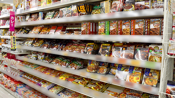 コスモス調剤薬局　秋川店のインスタント食品