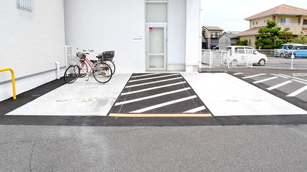 コスモス調剤薬局　森町バイパス店の駐輪場