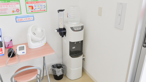 スギ薬局　高槻真上店のフリーサービス
