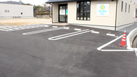 康仁薬局　熊野店の駐車場