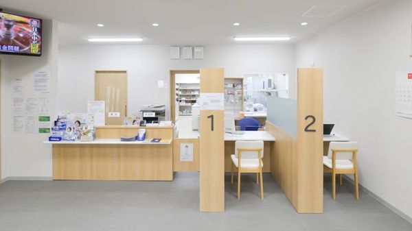 ノルデン薬局 山の手3条店の受付/カウンター