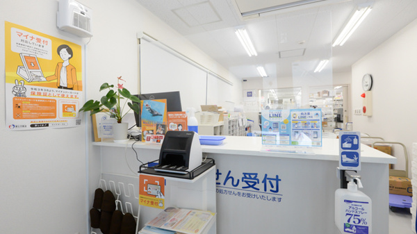 クオール薬局 東小金井店の受付/カウンター