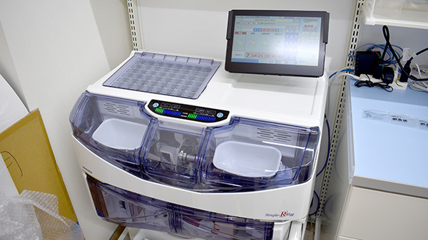 ココカラファイン薬局錦糸町パルコ店の調剤器具