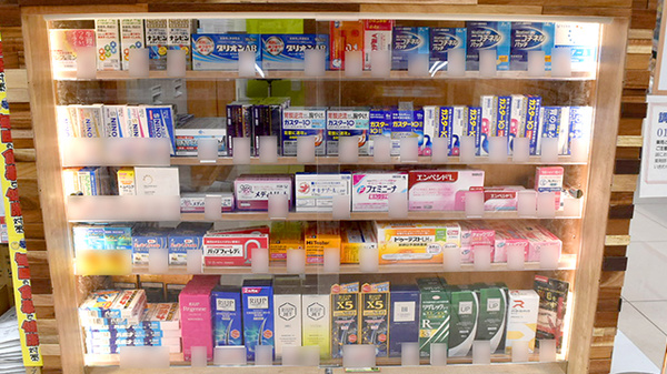 ツルハドラッグ千歳高台店の一般医薬品