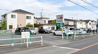 ドラッグセイムス小平東薬局の駐車場