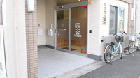 コスモファーマ薬局大新店の入口