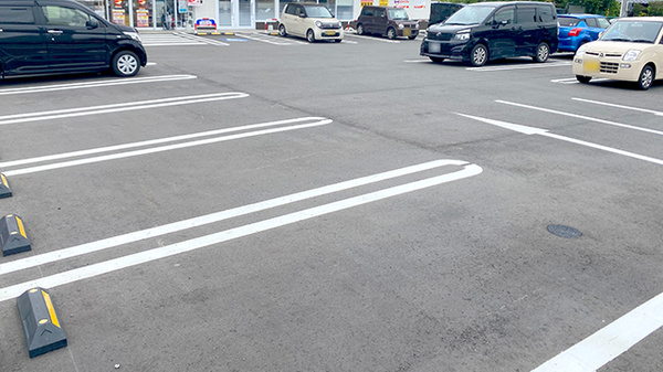 調剤薬局ツルハドラッグ盛岡愛宕店の駐車場