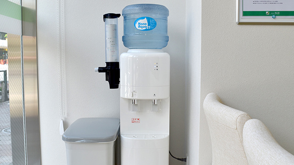 フリーサービス