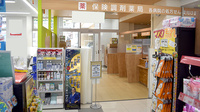 調剤薬局ツルハドラッグ　横浜東寺尾店の入口