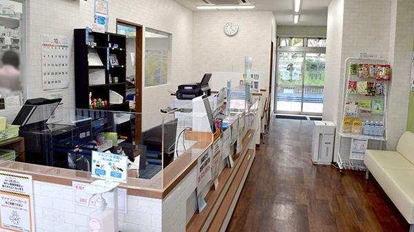 カナール調剤薬局唐崎店の受付/カウンター