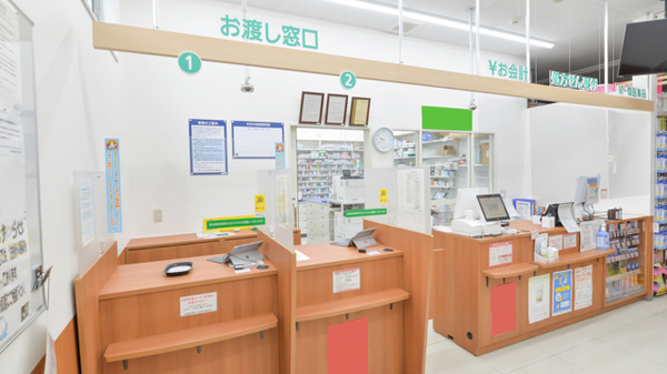 薬局くすりの福太郎　市川大野駅前店の受付/カウンター