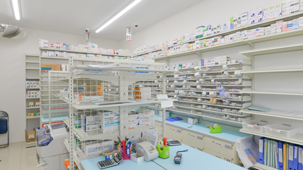 スギ薬局 三田三輪店の調剤室