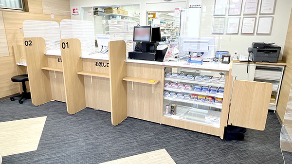 フタツカ薬局瓦林店の受付/カウンター