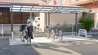 レデイ薬局　庄町店の駐輪場