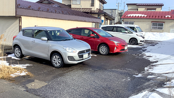 いろは薬局の駐車場