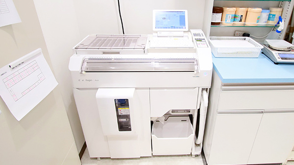 薬ヒグチ薬局 野崎店の調剤器具