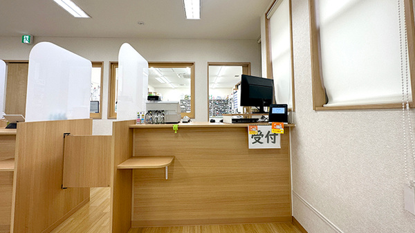 中央薬局 切串店の受付/カウンター