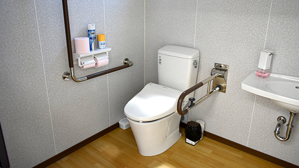 ふじいろ薬局のお手洗い