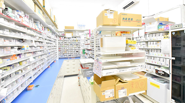調剤薬局ツルハドラッグ山形南原店の調剤室