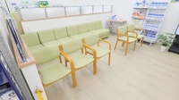 スギ薬局 有松店の待合スペース