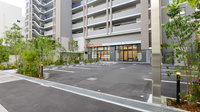 キリン堂薬局　箕面船場東店の駐車場