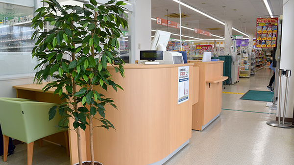 ドラッグセイムス木更津薬局の受付/カウンター