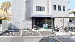 しらかば薬局の外観