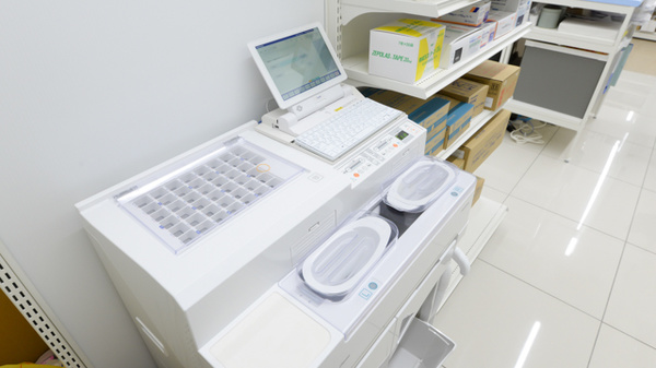 スギ薬局 春田店の調剤器具