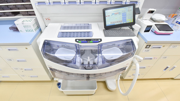 薬局くすりの福太郎　千葉ニュータウン店の調剤器具