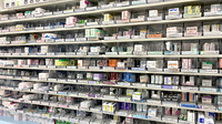 調剤薬局ツルハドラッグ新守山店の薬棚