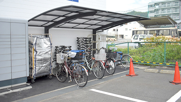 ココカラファイン薬局　有栖川店の駐輪場