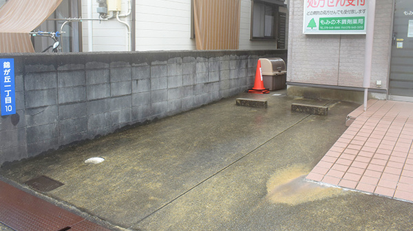 もみの木薬局魚住南店の駐車場