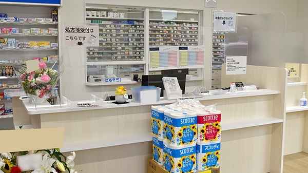 ノムラ薬局　神明店の受付/カウンター