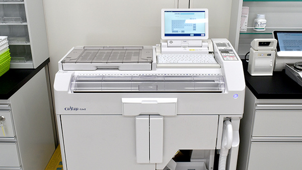 ドラッグ・熱田調剤薬局の調剤器具