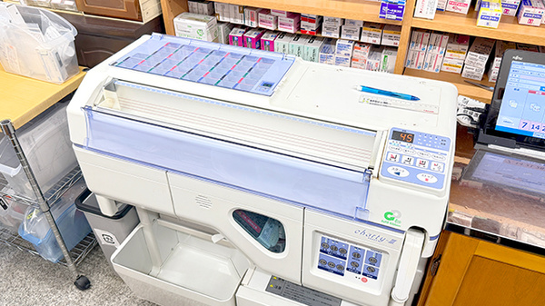 スマイルちじま薬局の調剤器具