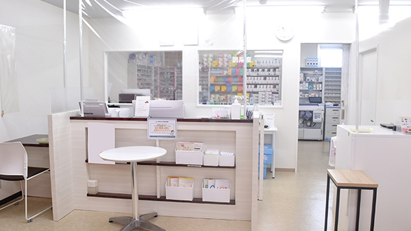 湘南台メグ薬局駅前店の受付/カウンター