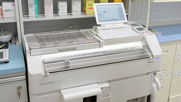 ドラッグセイムス　松山インター薬局の調剤器具