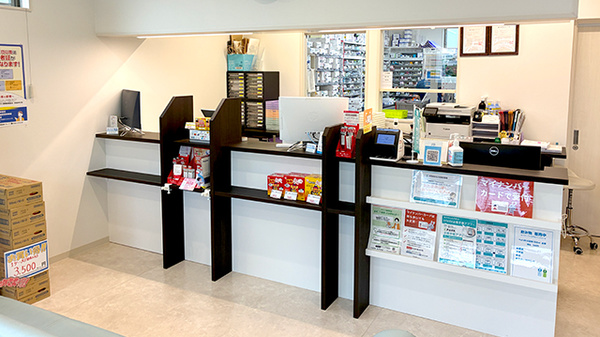 アクア薬局　赤坂店の受付/カウンター