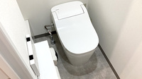 あかさか薬局のお手洗い