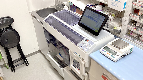 あかさか薬局の調剤器具