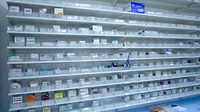 新生堂薬局　篠栗店の薬棚