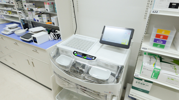 調剤薬局ツルハドラッグ八幡平バイパス店の調剤器具