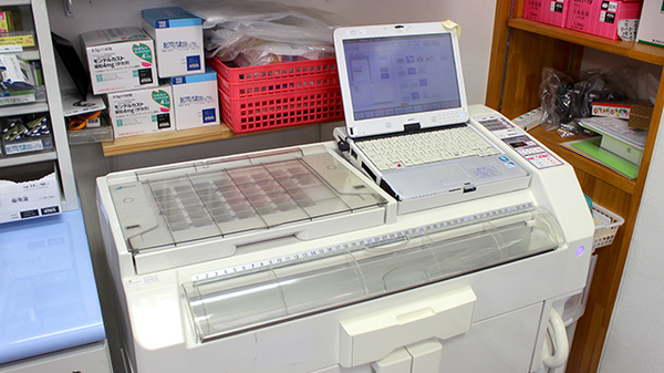 アイワ薬局公津の杜店の調剤器具