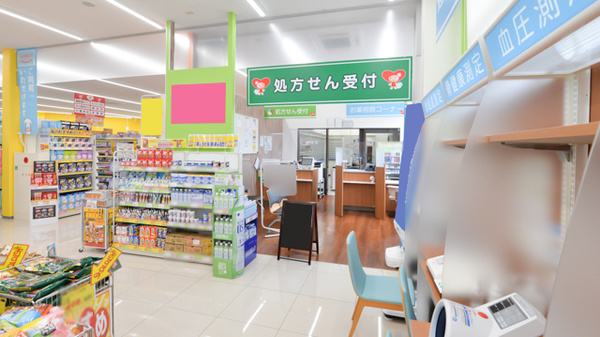 レデイ薬局　青山店の入口