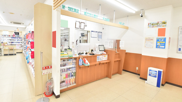 薬局くすりの福太郎　西新井店の受付/カウンター